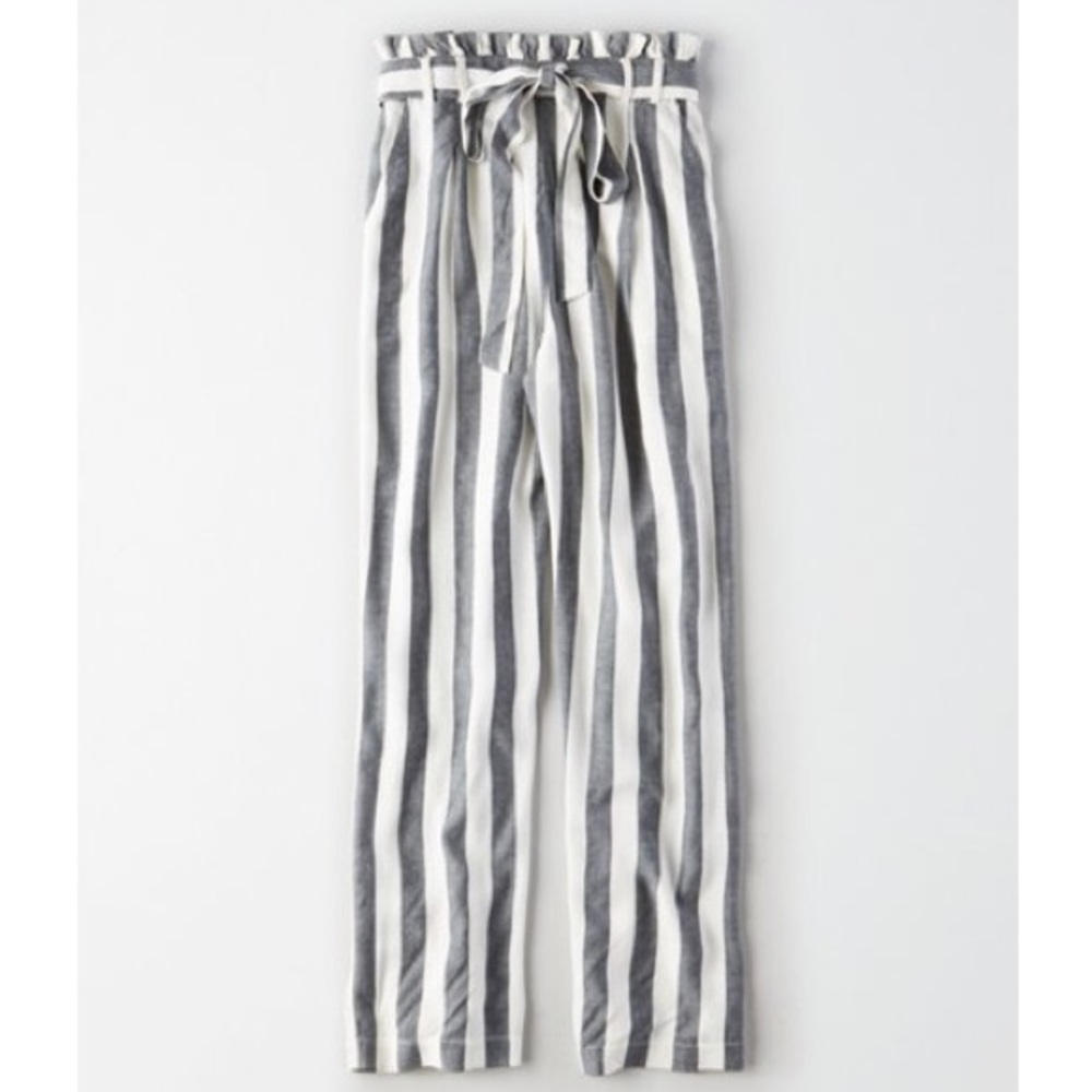 White and Gray Stripe Pants American Eagle L NWT